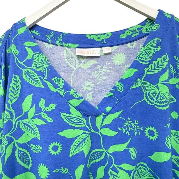 BELLE Kim Gravel Blue Floral Top Plus Size 5X Stretch V-Neck Tunic Tee - Picture 3 of 9